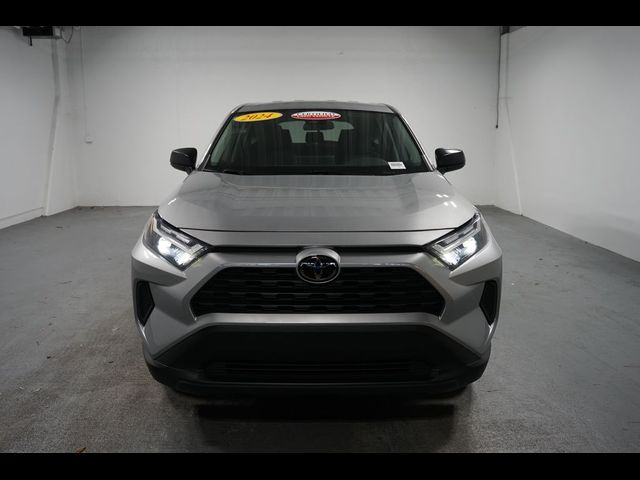 2024 Toyota RAV4 LE