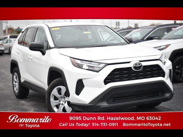 2024 Toyota RAV4 LE