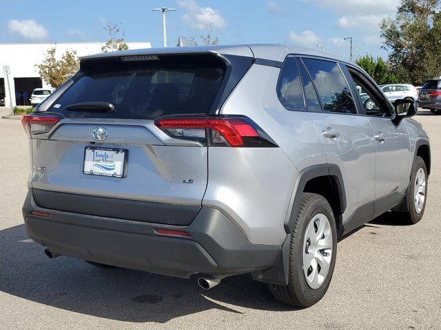 2024 Toyota RAV4 LE