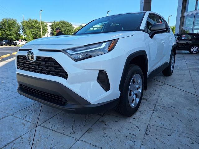 2024 Toyota RAV4 LE