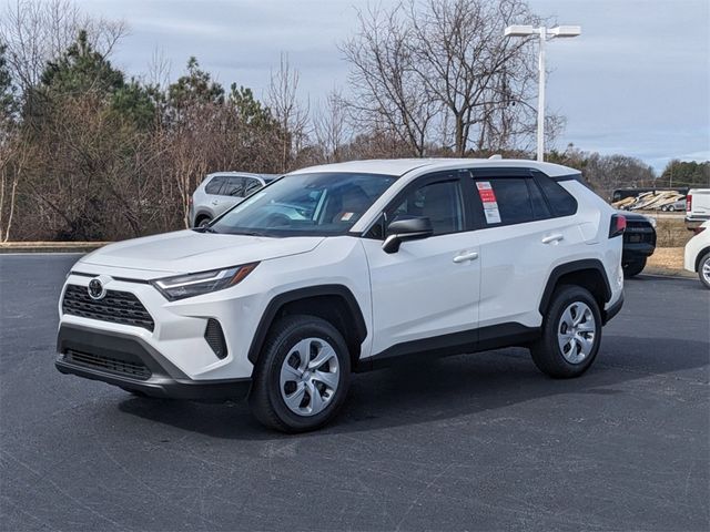 2024 Toyota RAV4 LE