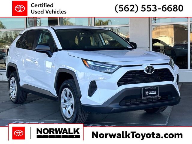 2024 Toyota RAV4 LE