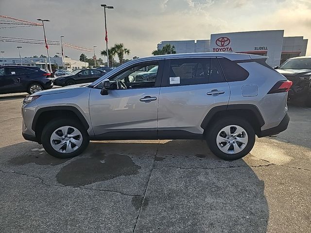 2024 Toyota RAV4 LE