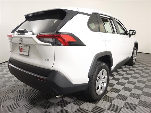 2024 Toyota RAV4 LE