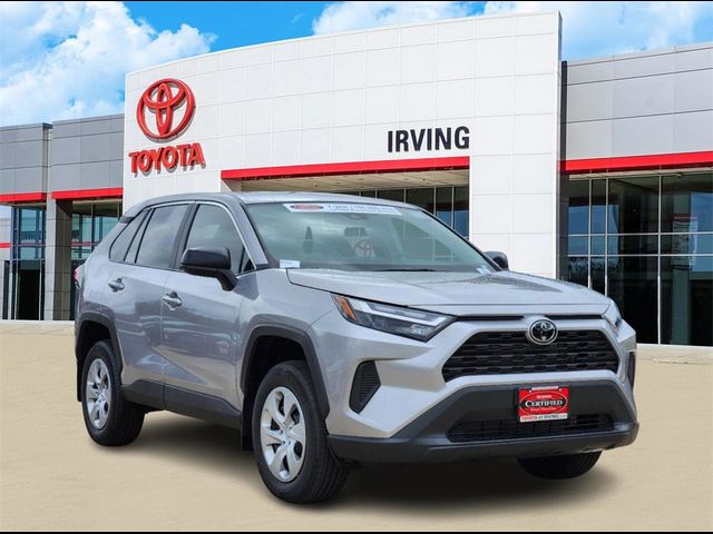 2024 Toyota RAV4 LE