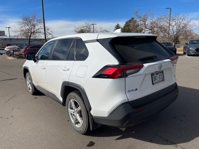 2024 Toyota RAV4 LE