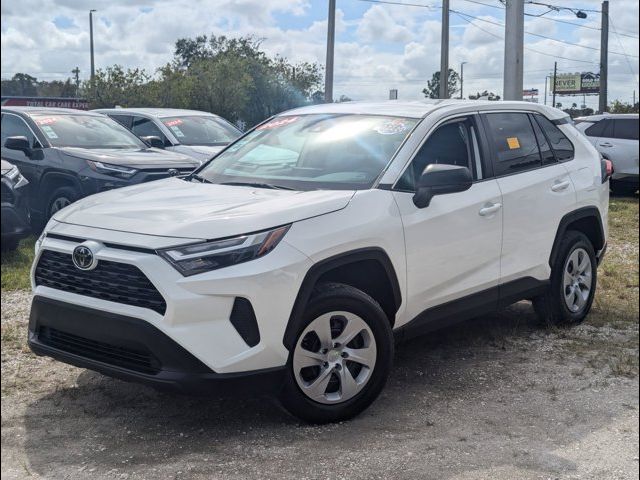 2024 Toyota RAV4 LE