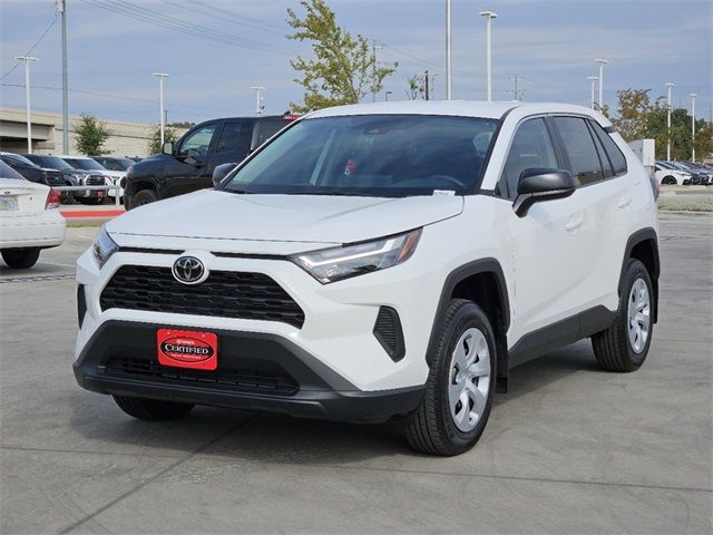 2024 Toyota RAV4 LE