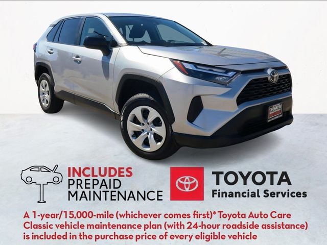 2024 Toyota RAV4 LE