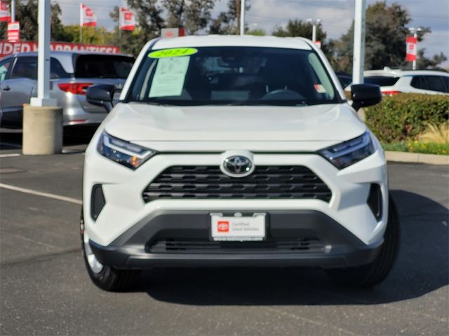 2024 Toyota RAV4 LE