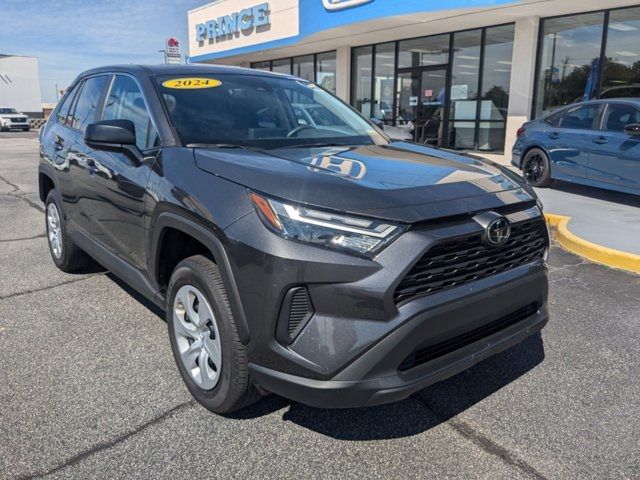 2024 Toyota RAV4 LE