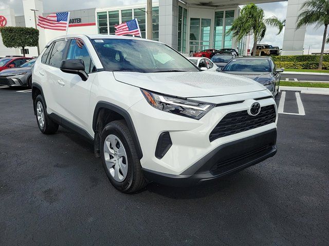 2024 Toyota RAV4 LE