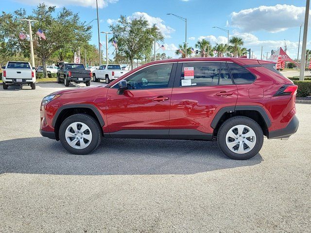 2024 Toyota RAV4 LE