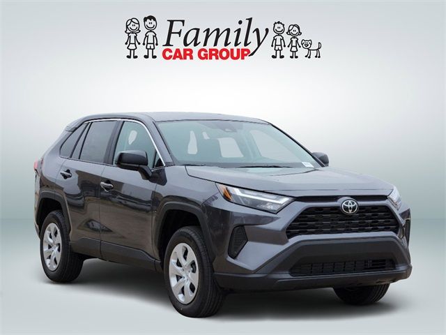 2024 Toyota RAV4 LE