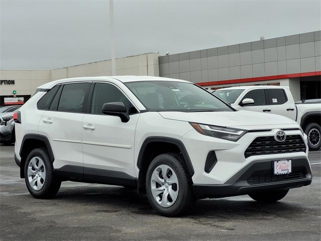 2024 Toyota RAV4 LE