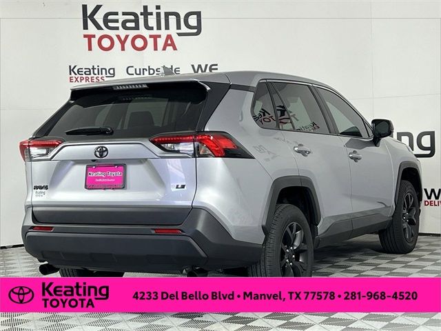 2024 Toyota RAV4 LE