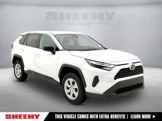 2024 Toyota RAV4 LE