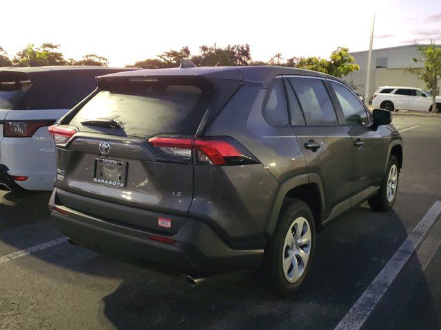 2024 Toyota RAV4 LE