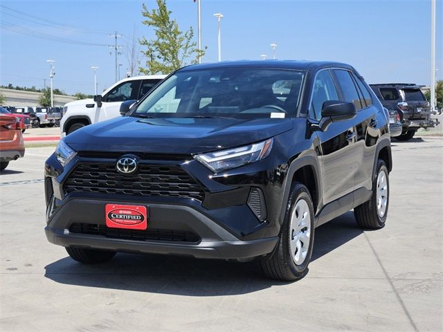 2024 Toyota RAV4 LE