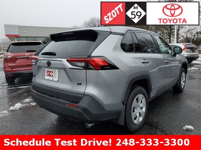 2024 Toyota RAV4 LE