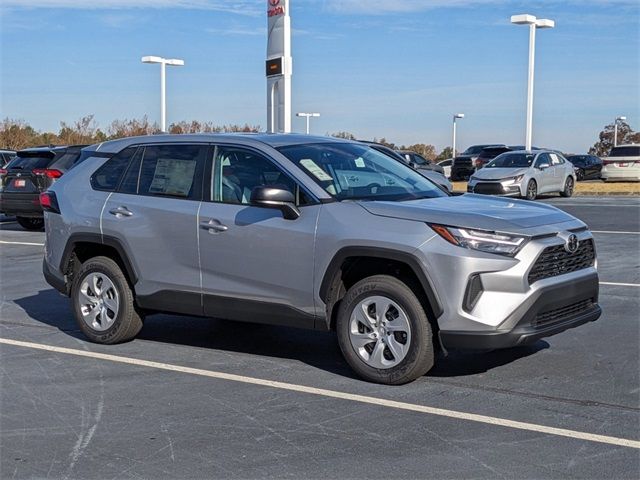 2024 Toyota RAV4 LE