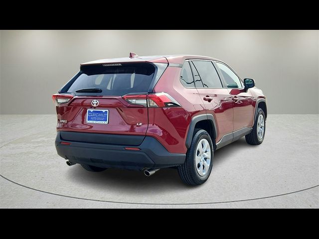 2024 Toyota RAV4 LE