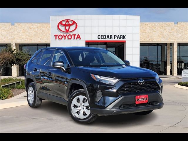 2024 Toyota RAV4 LE