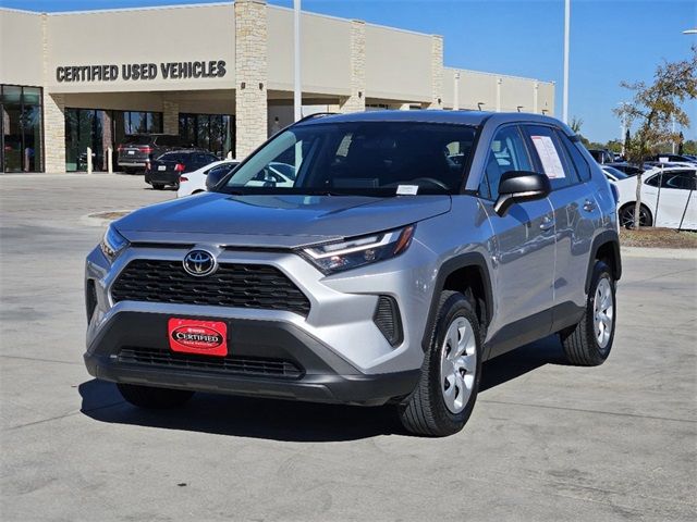 2024 Toyota RAV4 LE