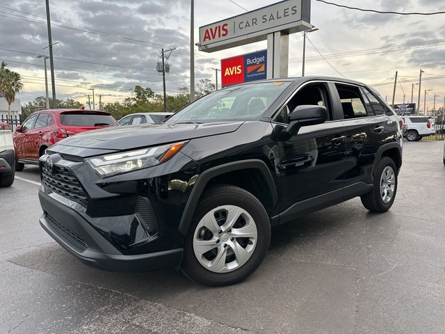 2024 Toyota RAV4 LE