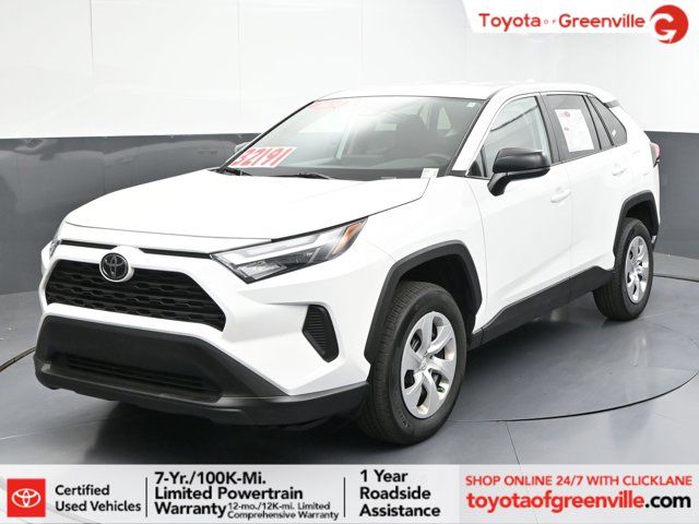 2024 Toyota RAV4 LE