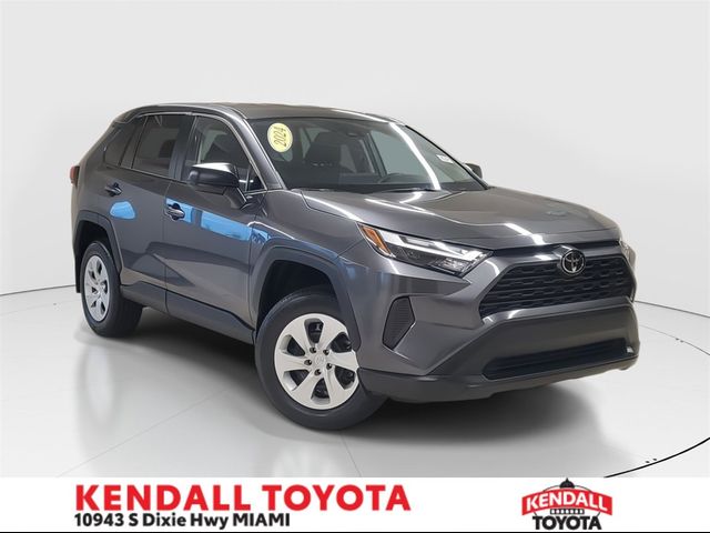 2024 Toyota RAV4 LE