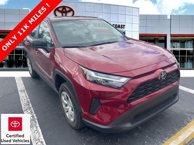 2024 Toyota RAV4 LE