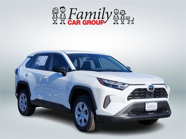 2024 Toyota RAV4 LE