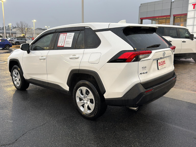 2024 Toyota RAV4 LE