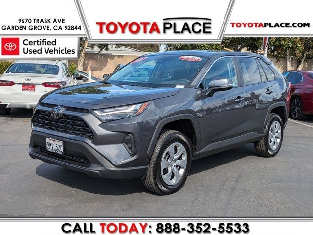 2024 Toyota RAV4 LE