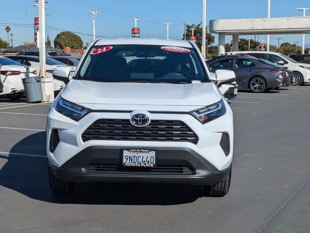 2024 Toyota RAV4 LE