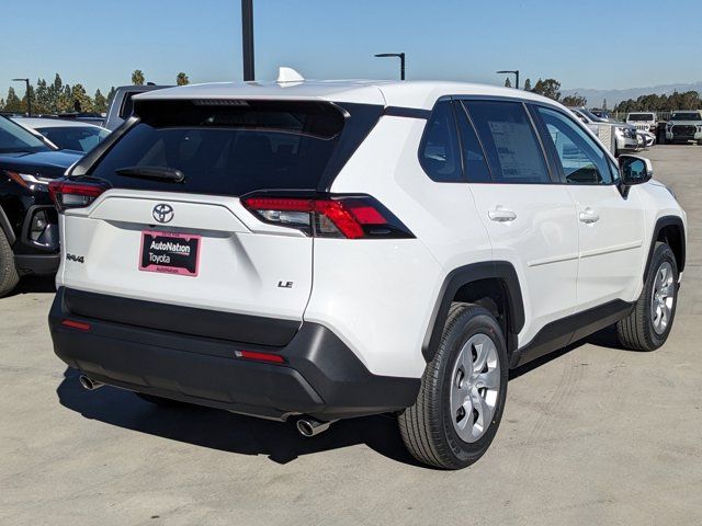 2024 Toyota RAV4 LE