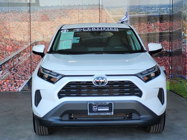 2024 Toyota RAV4 LE