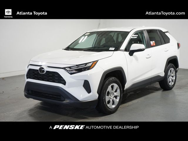 2024 Toyota RAV4 LE