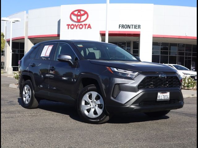 2024 Toyota RAV4 LE