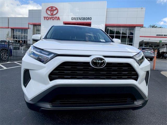 2024 Toyota RAV4 LE