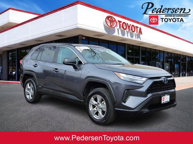 2024 Toyota RAV4 Hybrid LE