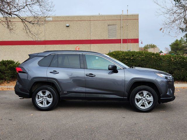 2024 Toyota RAV4 Hybrid LE