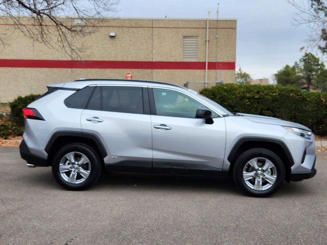 2024 Toyota RAV4 Hybrid LE