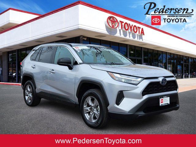 2024 Toyota RAV4 Hybrid LE