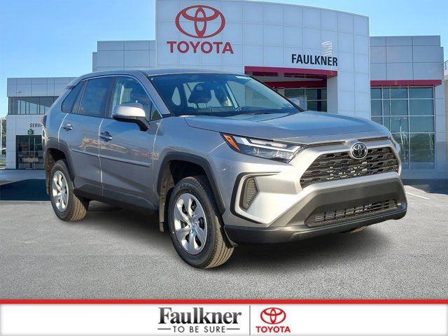 2024 Toyota RAV4 LE