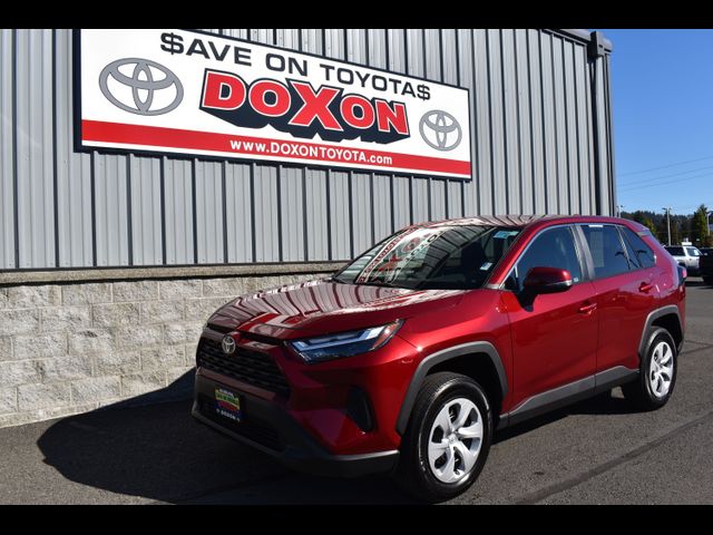 2024 Toyota RAV4 LE