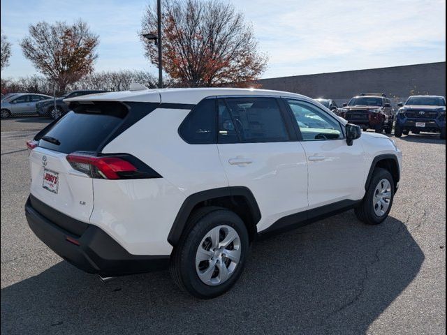 2024 Toyota RAV4 LE