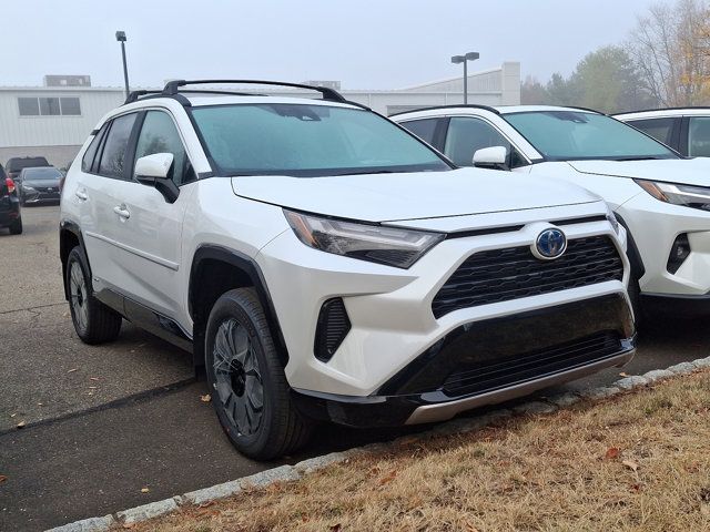 2024 Toyota RAV4 Hybrid SE