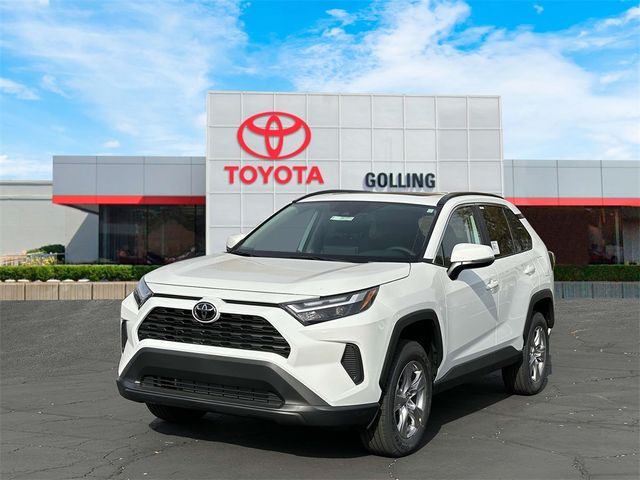 2024 Toyota RAV4 XLE